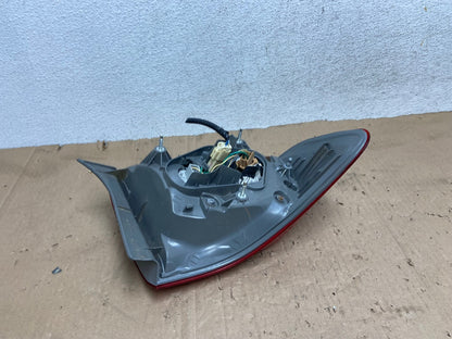 2009 to 2010 Toyota Corolla Right Passenger Rh Side Tail Light AE9276 LK3