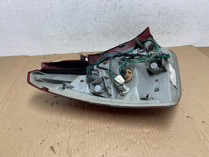 2004 2005 2006 2007 2008 Nissan Maxima Right Passenger Tail Light AE8981 LK7