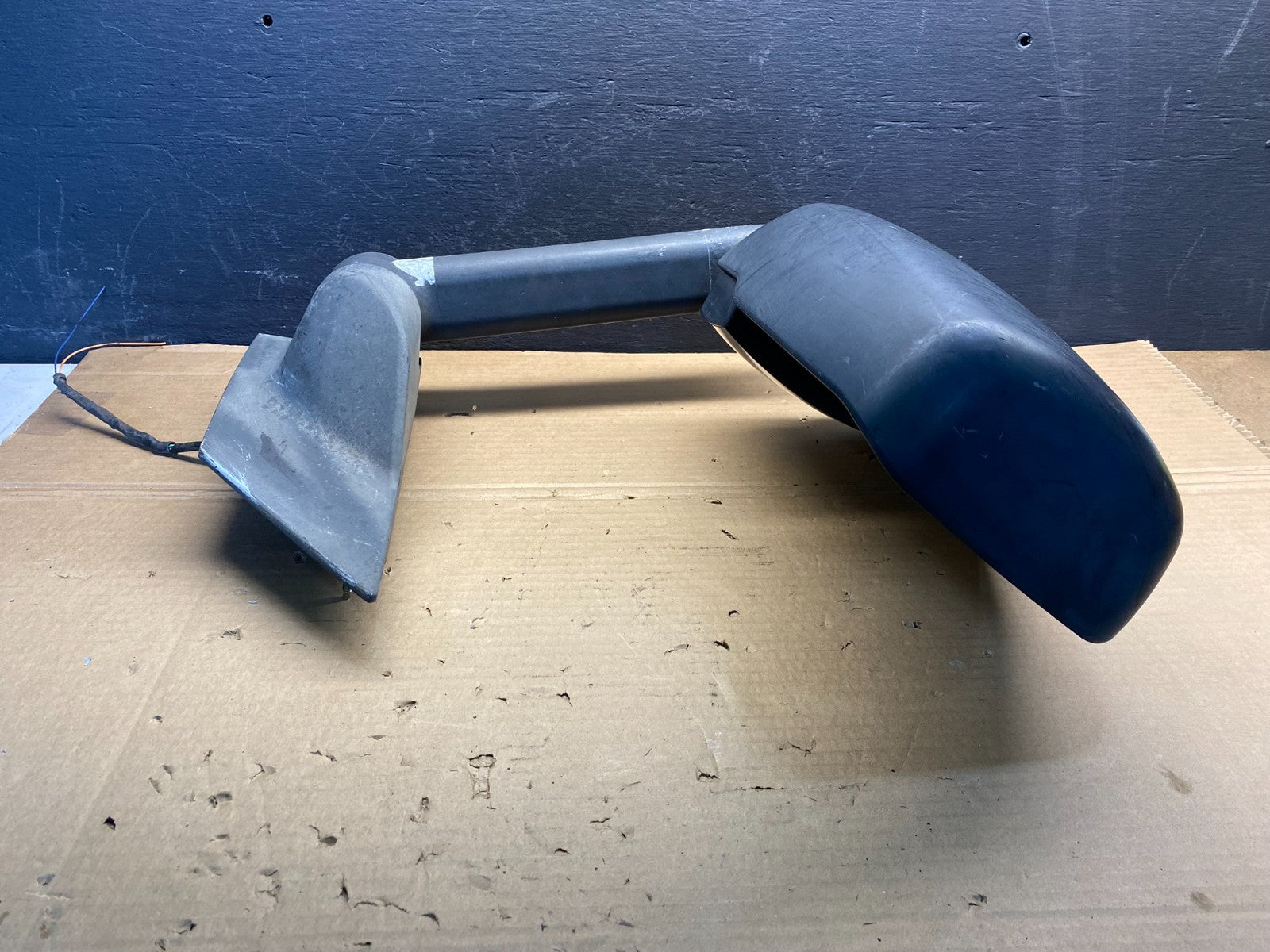 2005 Chevrolet Express Savana Right Passenger RH Side View Mirror AC8791 DG2