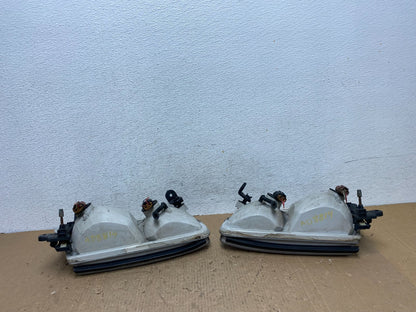 2000 to 2001 Toyota Camry Front Left+Right Side Headlights AD8814 DW8