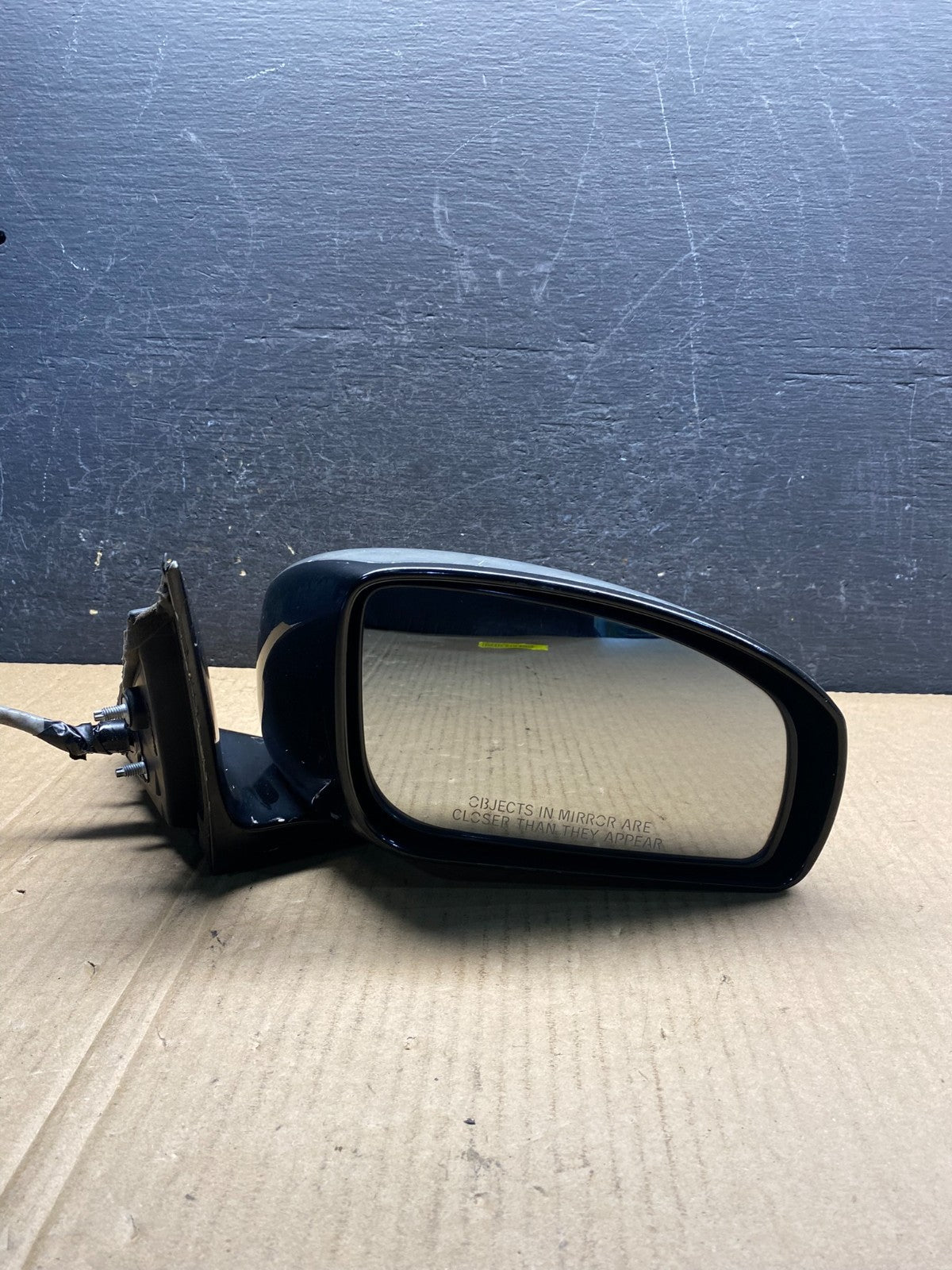 2006 to 2008 Infiniti M35 M45 Right Passenger Side View Mirror AG3717 DW10