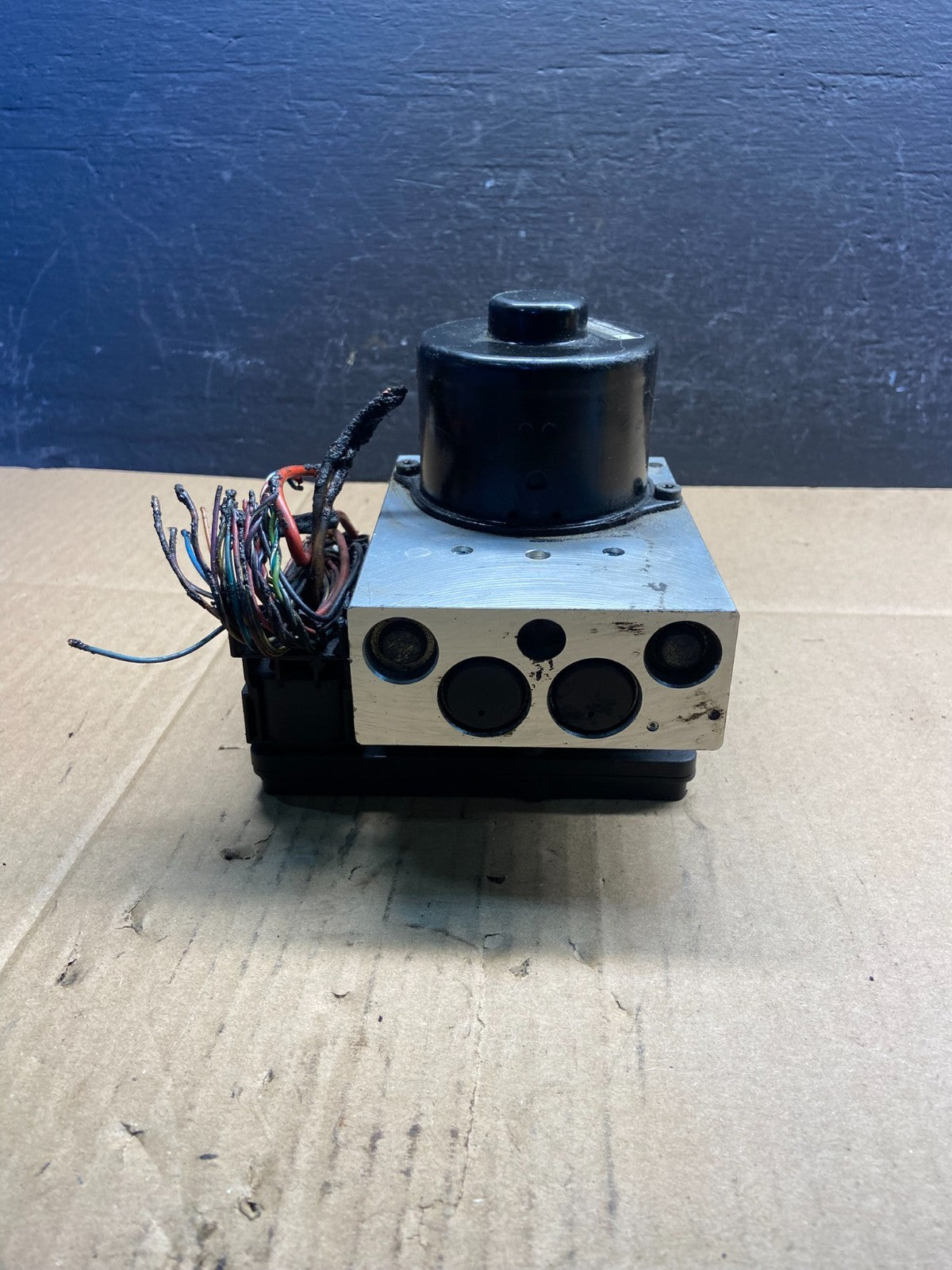 2006 - 2009 Mercedes ML550 GL450 R350 ABS Anti Lock Brake Pump Module AD1787 DG4