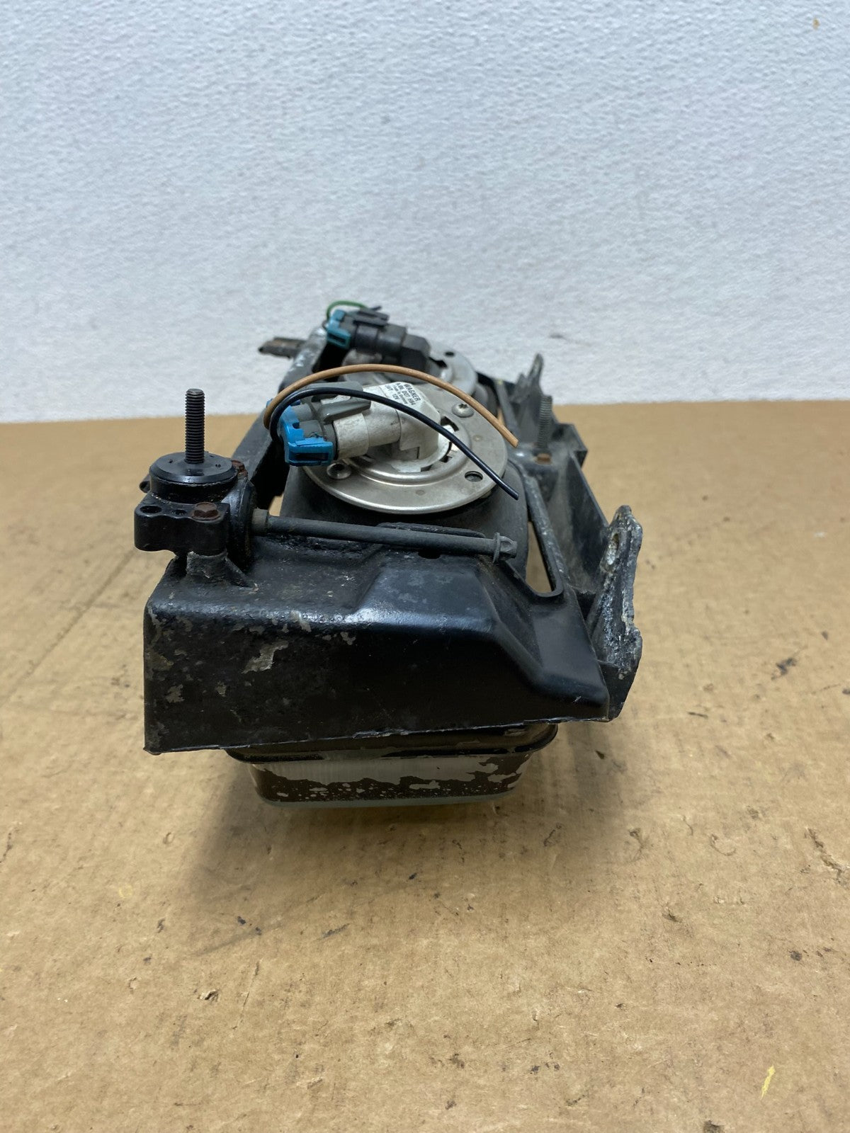 1990 Oldsmobile Cutlass Supreme 2Door Right Passenger Halogen Headlight AC3295 D7