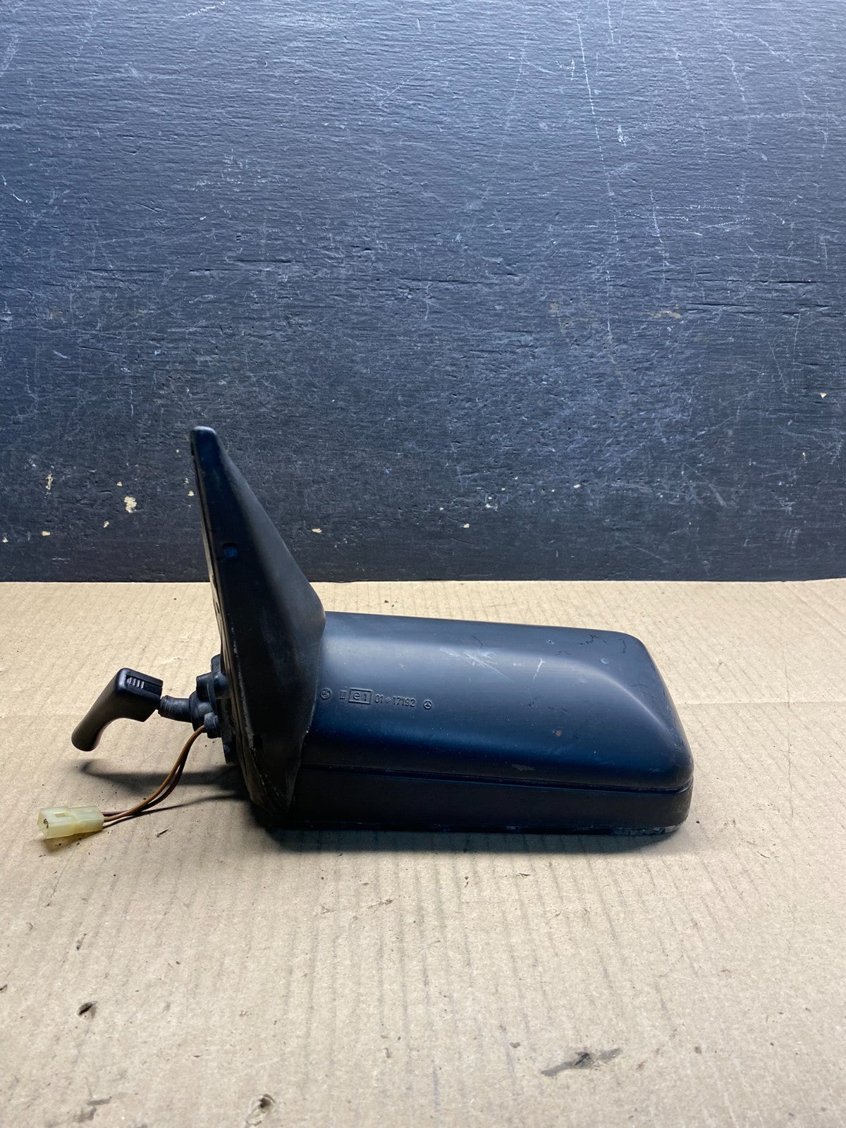1986 to 1995 Mercedes W124 300TE Wagon Left Side View Door Mirror AI7327 DG3