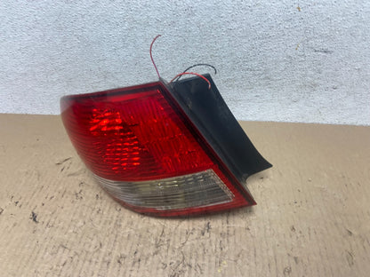 2002 2003 2004 Infiniti I35 Left Driver LH Side Tail Light AF7051 DW1