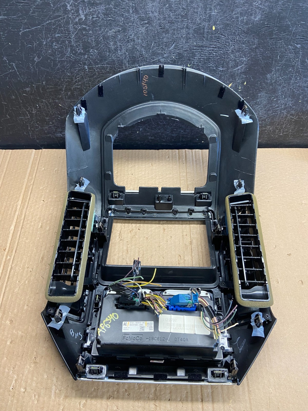 2007 - 2010 Ford Edge Heater Climate Control Radio Control Dash Bezel af6340 DG6