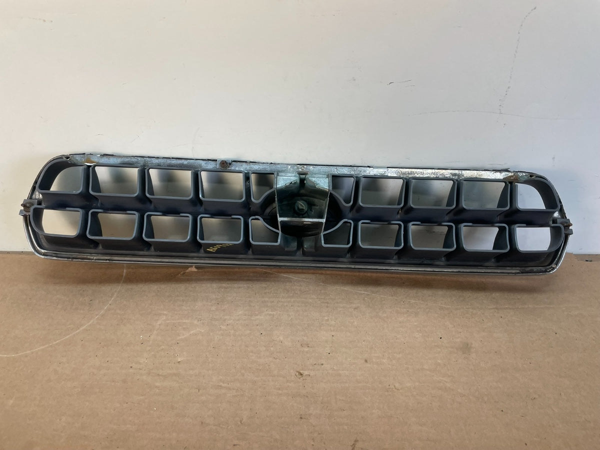 2000 to 2002 Subaru Legacy Outback Grill Grille AG0902 DG3