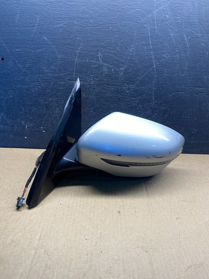 2017 to 2019 Nissan Pathfinder Left Driver LH View Door Mirror AG7105 DW0
