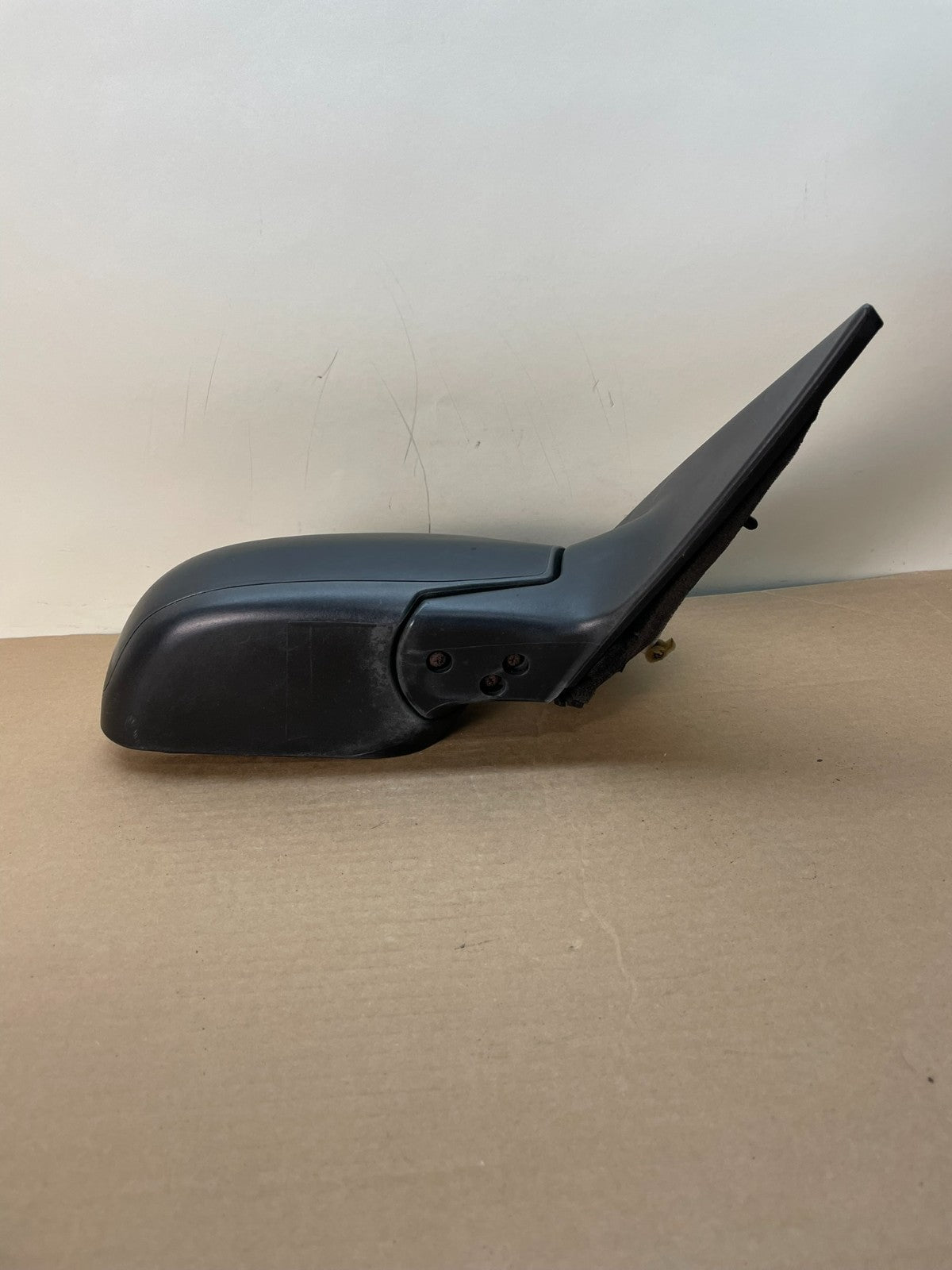 2004 to 2009 Mazda 3 Right Passenger RH Side View Door Mirror AH8761 DW3