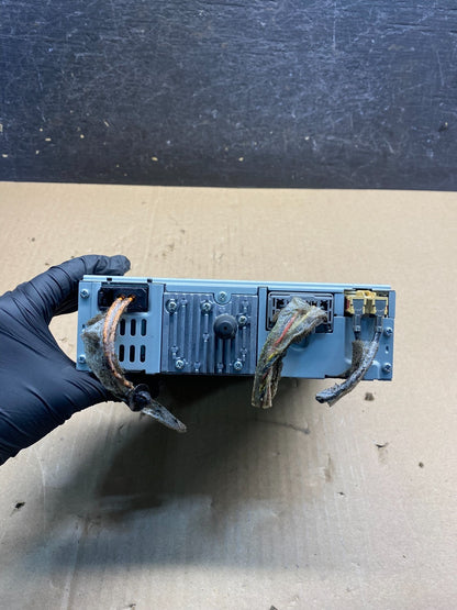 2007 Volvo C70 Radio CD Player Receiver AH7411 DG5