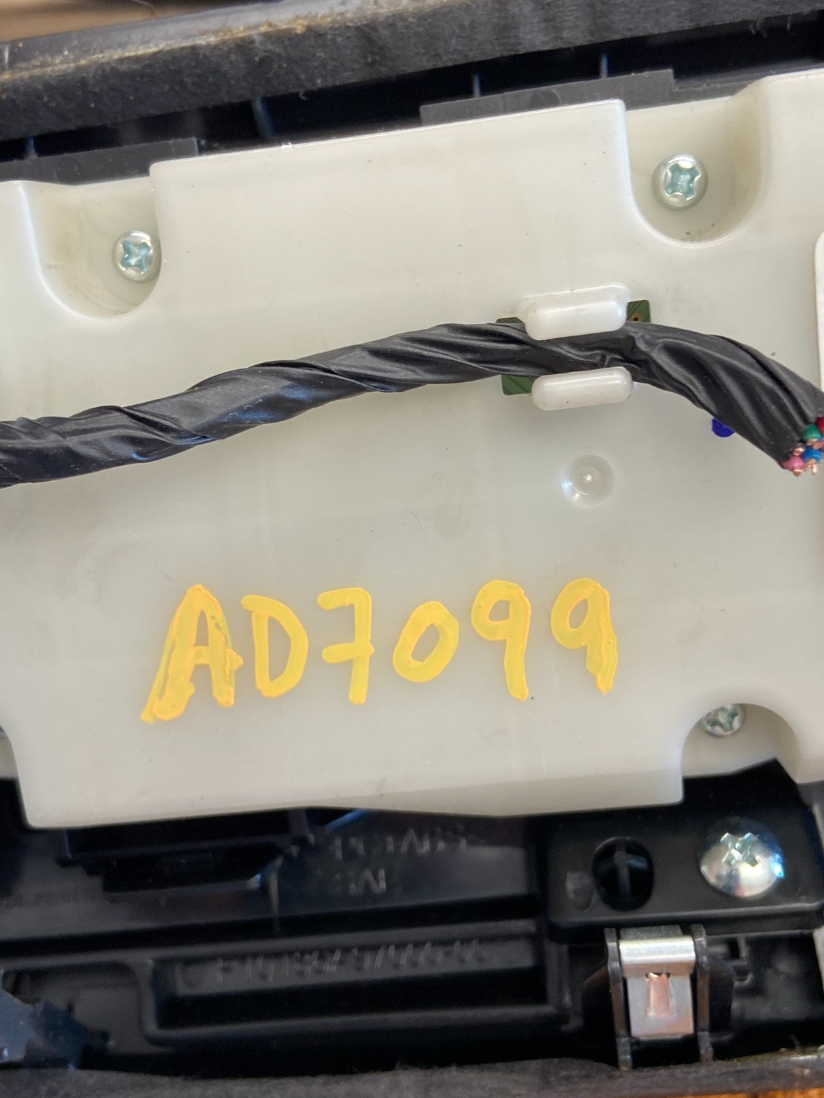 2009-2014 Nissan Maxima Center Console Climate Control Radio Bezel AD7099 DG5