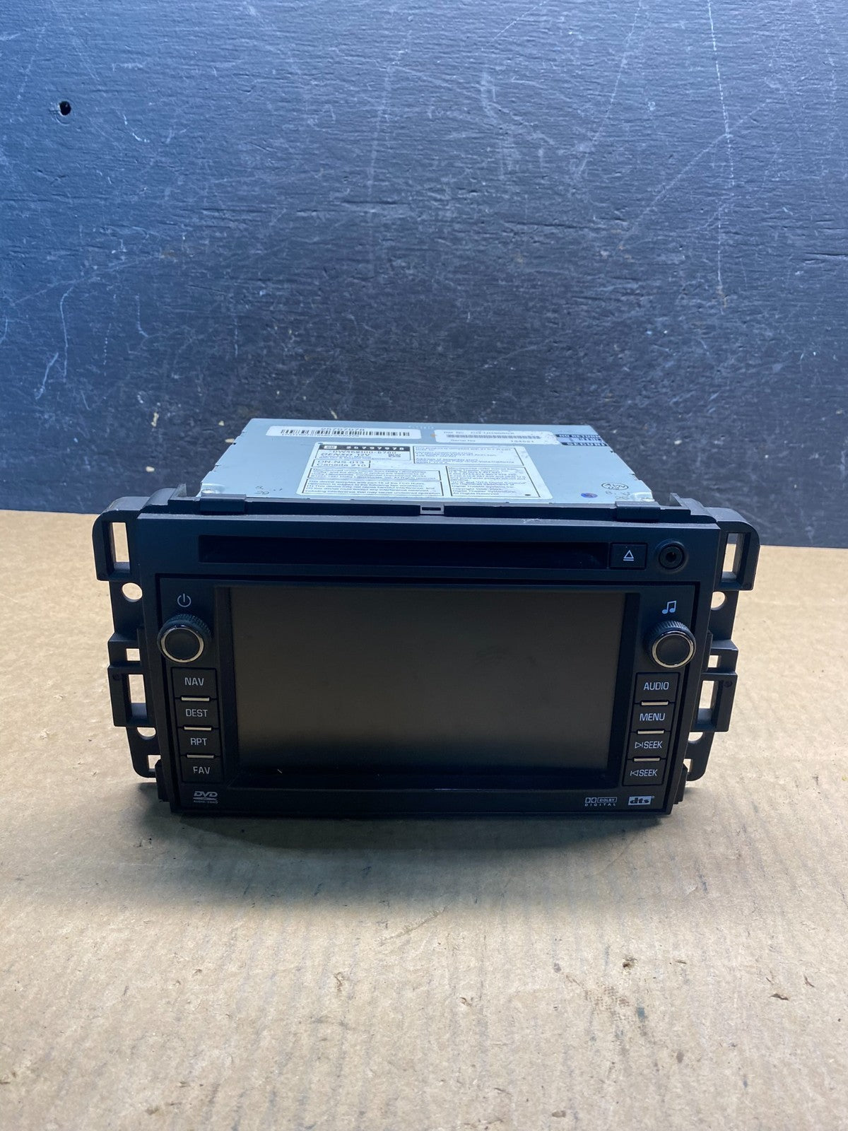 2007 to 2014 Chevrolet GMC Cadillac Radio Navigation Screen Display AG7404 DG0