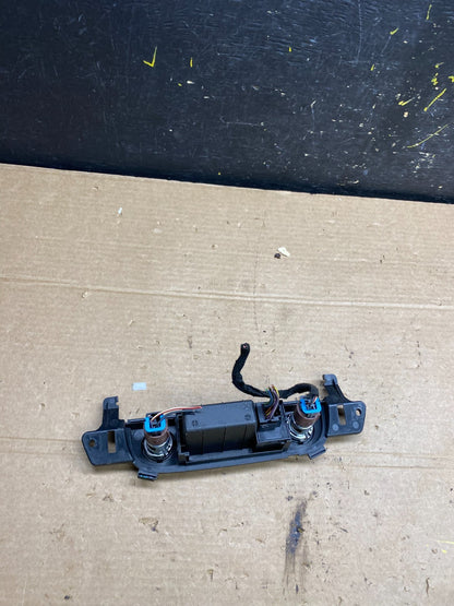 2007-2014 Chevrolet Tahoe Silverado Yukon Windshield Switch Outlet 12v w9441 DG3