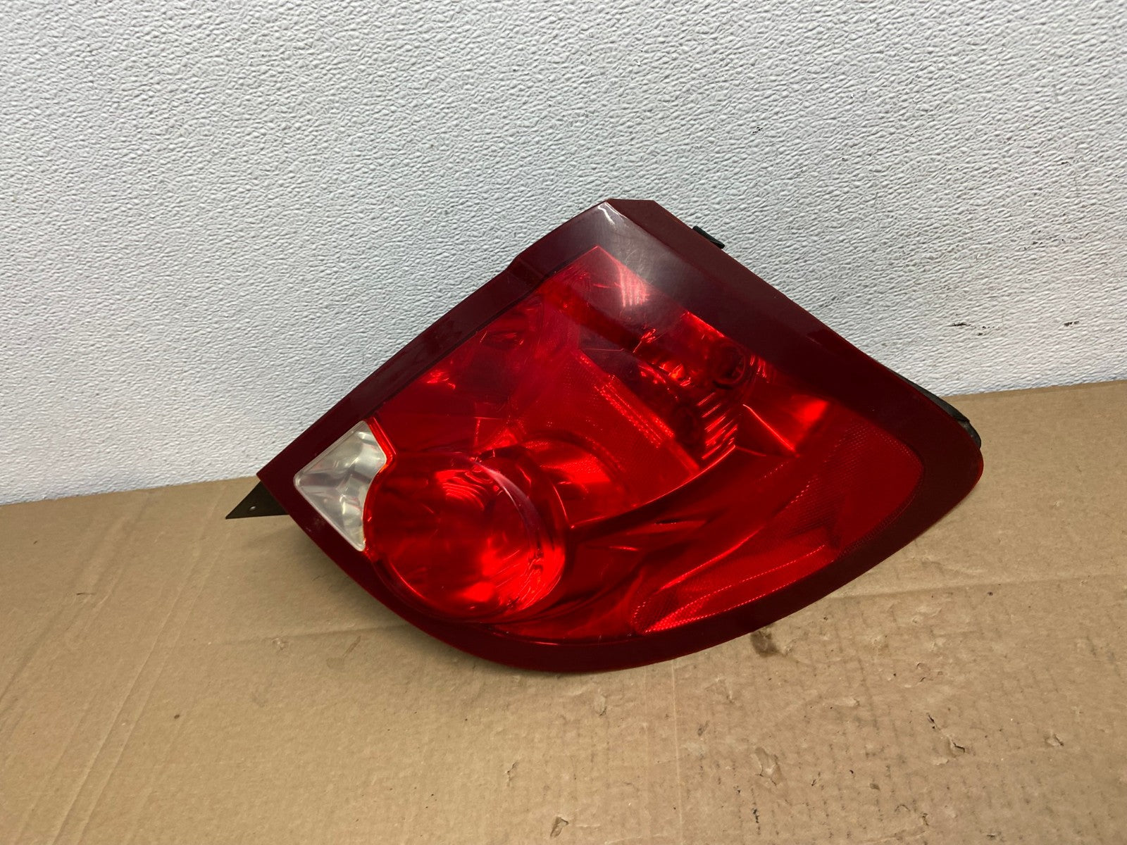 2003-2007 Saturn Ion Coupe Right Passenger RH Side Tail Light Oem AC3829 LK0