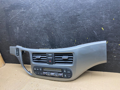 2005 to 2010 Honda Odyssey Radio Climate Control Dash Trim Bezel U5357 DG2