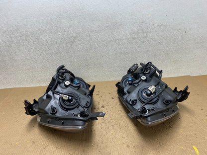 2005 2006 2007 Honda Odyssey Left+Right Set Halogen Headlights W8201 DW13