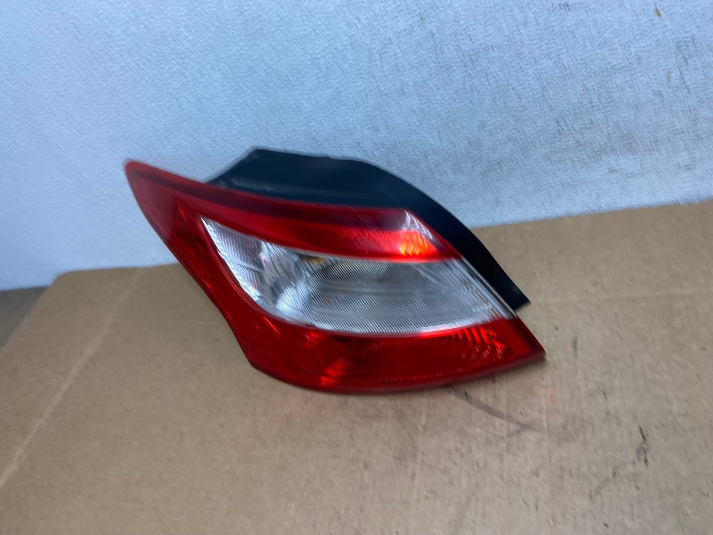 2012 2013 2014 Ford Focus Sedan Left Driver Lh Side Tail Light AD6124 LK1