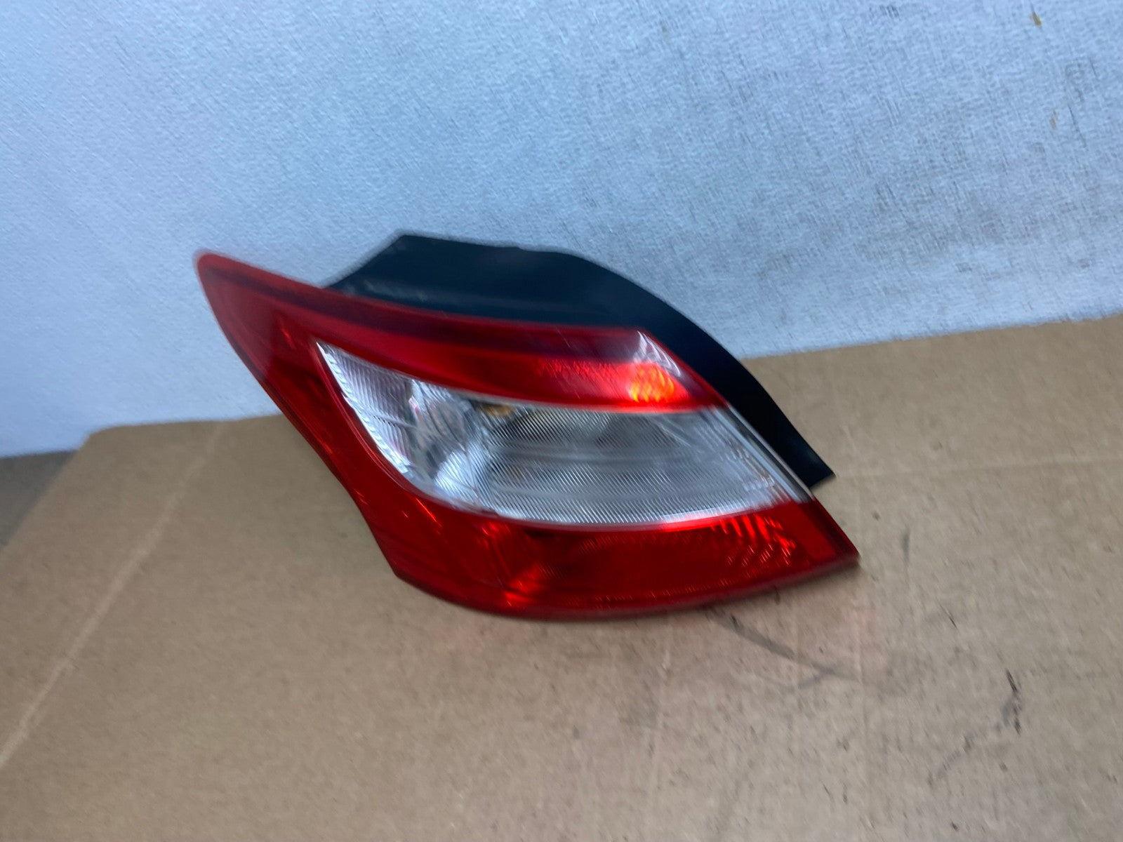 2012 2013 2014 Ford Focus Sedan Left Driver Lh Side Tail Light AD6124 LK1