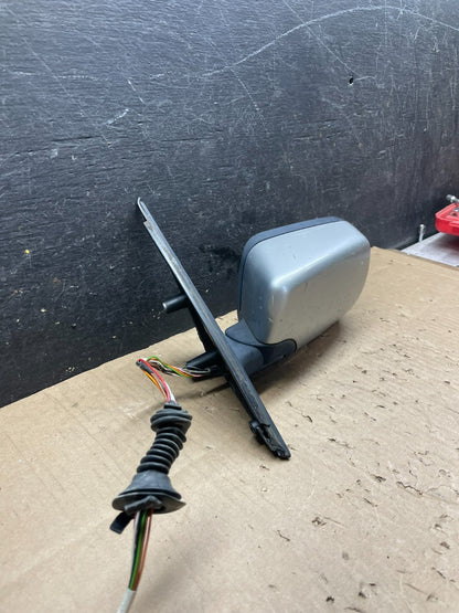 1998 to 2003 BMW 528i 530i E39 Left Driver Side Door View Mirror R17291