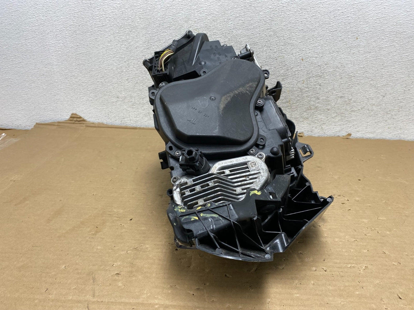 2011-2013 BMW 3-Series Coupe 335i Right Passenger Headlight Xenon AFS AG9232 DW12