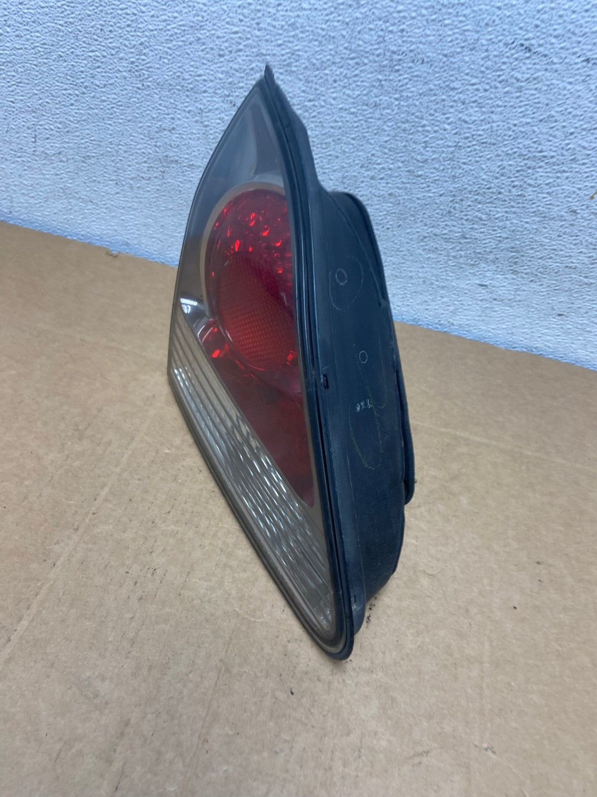 2000-2003 Lexus Rx300 Left Driver Lh Side Rear Inner Tail Light AD5354 LK1