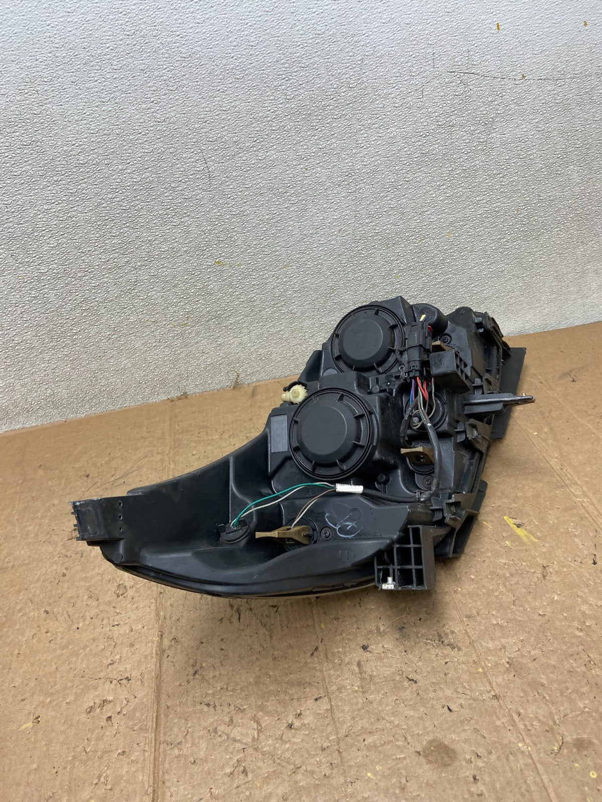2013 2014 2015 Chevrolet Malibu Headlight Projector Left Driver Side Oem AA42116