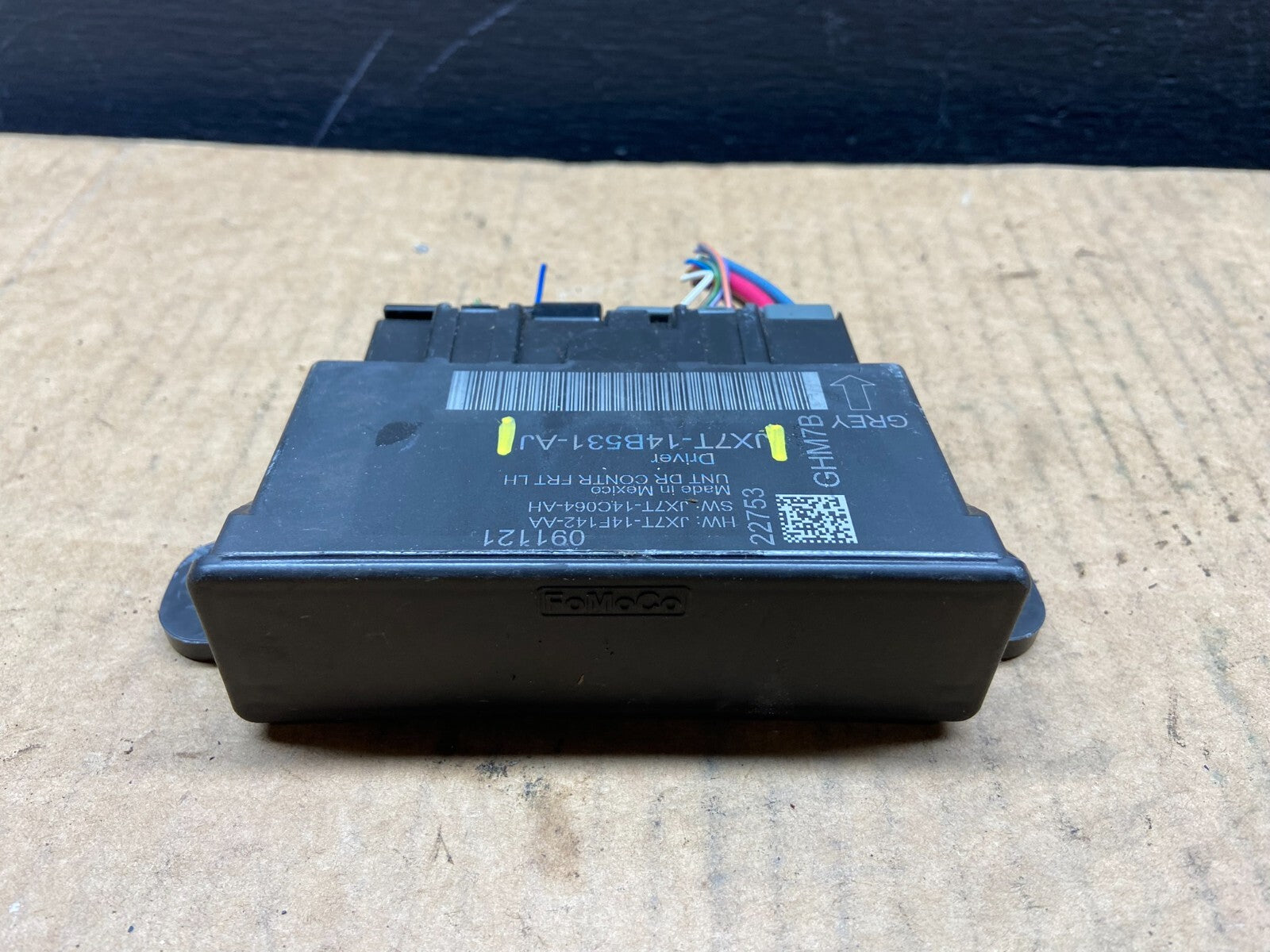 2020-2023 Ford Explorer Front Left Side Door Locking Control Module D2004 DG10