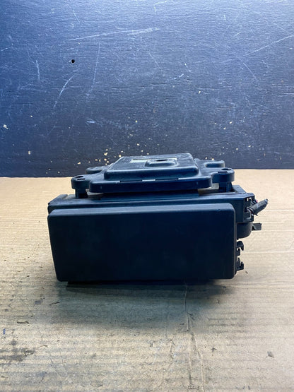2006 Jeep Grand Cherokee Integrated Power Fuse Box 04692085ab aa7208 DG5