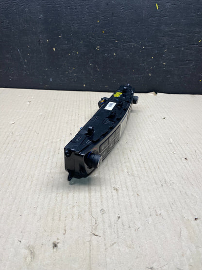 2014 2015 2016 Hyundai Equus Heater AC Climate Control Panel O1714 DG1