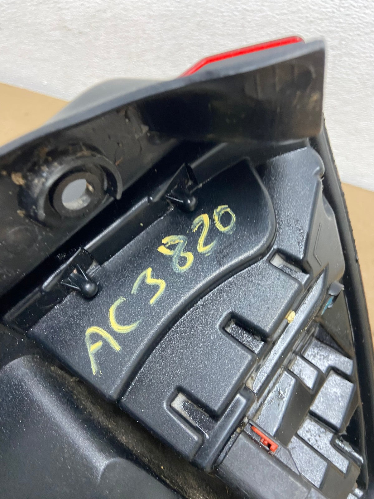 2014 - 2017 Jeep Compass Left Driver LH Side Tail Light AC3820 LK6