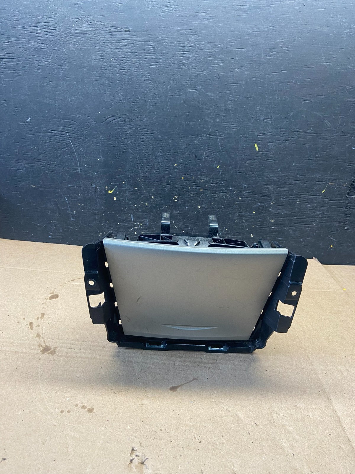 2007 - 2011 Toyota Camry Console Center Storage Dash 58804-33670  q2192 DG0