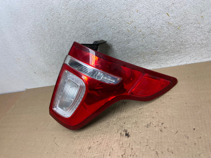 2011 2012 2013 2014 2015 Ford Explorer Right Passenger RH Tail light AI2401 LK1