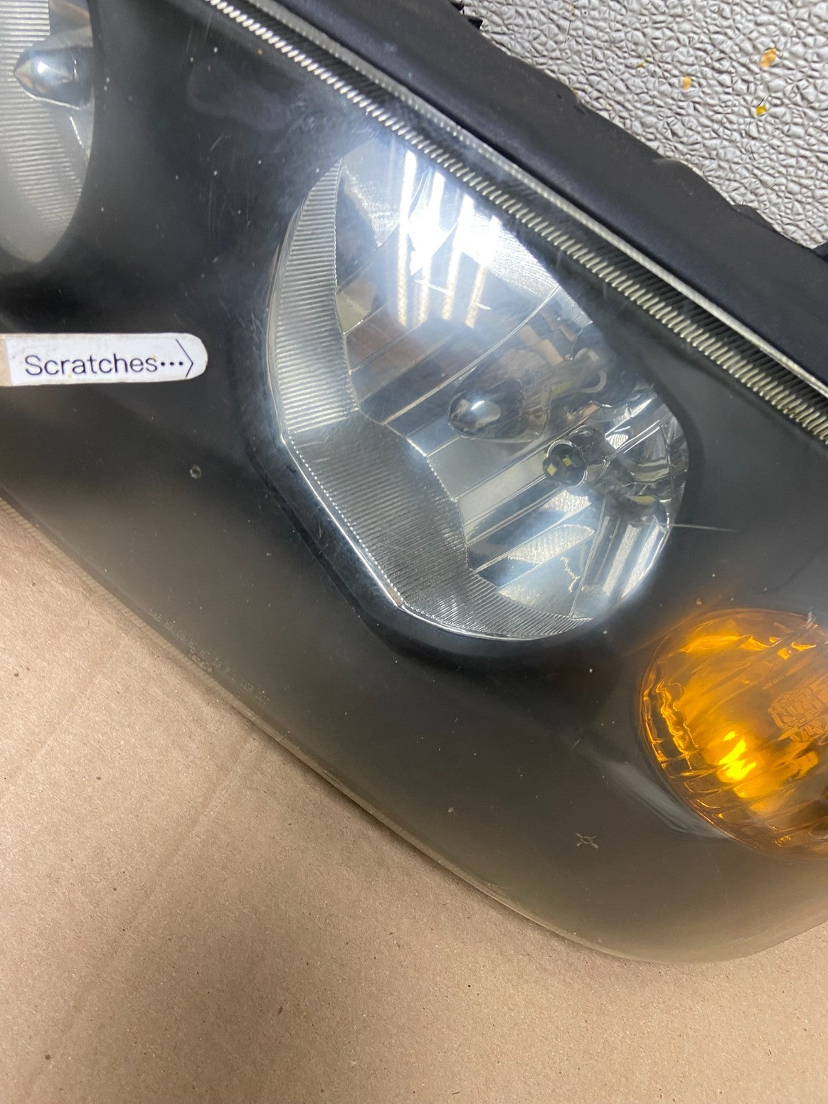 2004 2005 2006 Hyundai Elantra Left+Right Set Halogen Headlights AB2327 DW4