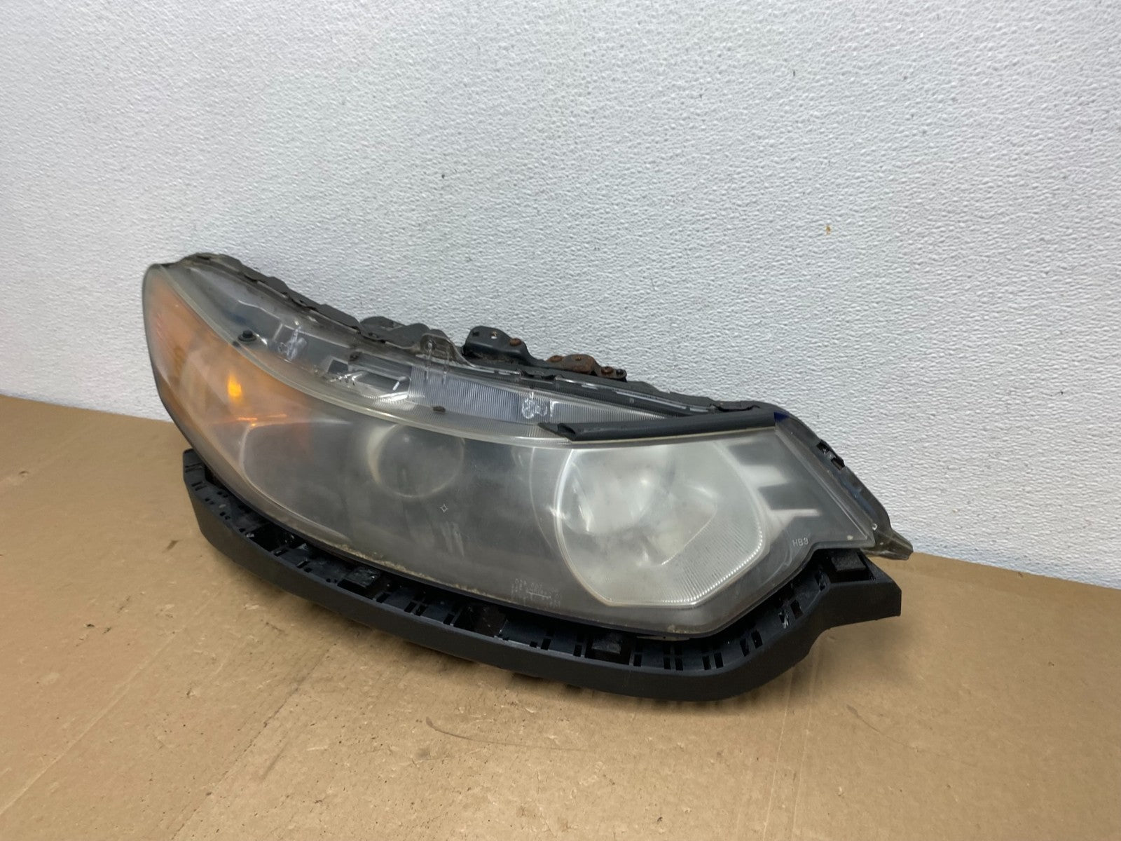 2009-2014 Acura TSX Right Passenger RH Xenon HID Headlight AC5678 DW1