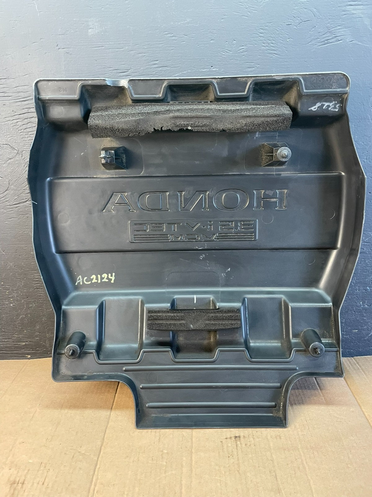 2011 to 2013 Honda Odyssey 3.5L Engine Motor Top Cover Panel OEM AC2124 DG2
