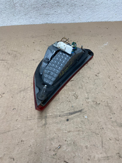 2011 2012 2013 Hyundai Elantra Inner Tail Light Right Passenger AG4907 LK4