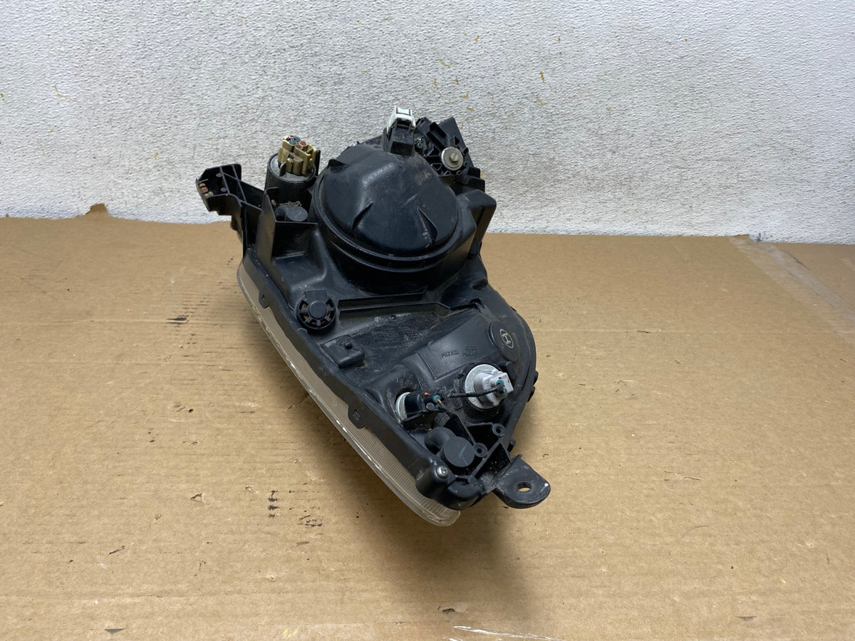 2006-2009 Toyota Prius Right Passenger Rh Side Headlight Xenon HID AH7935 LK7