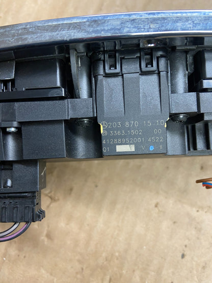 2005 - 2007 Mercedes C230 C240 Center Console Switch Control Unit Y2371 DG5