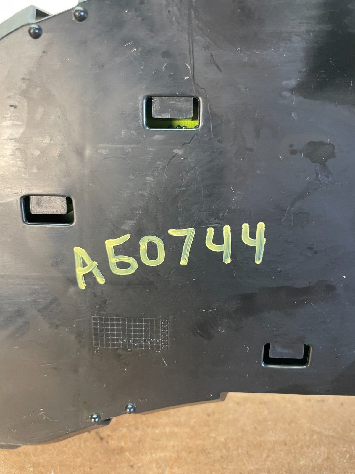 2003 to 2006 Cadillac Escalade Instrument Speedometer Cluster Gauge AG0744 DG9