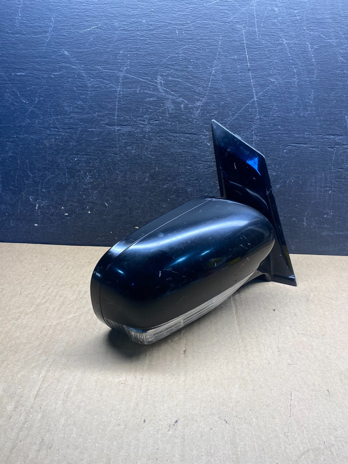 2006 to 2007 Subaru B9 Tribeca Right Passenger Door Turn Signal Mirror AG7117 DW1