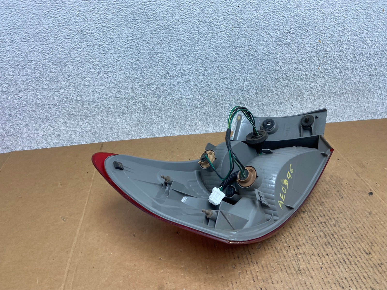 2008 to 2015 Nissan Rogue Right Passenger Rh Side Tail Light AE0396 LK5