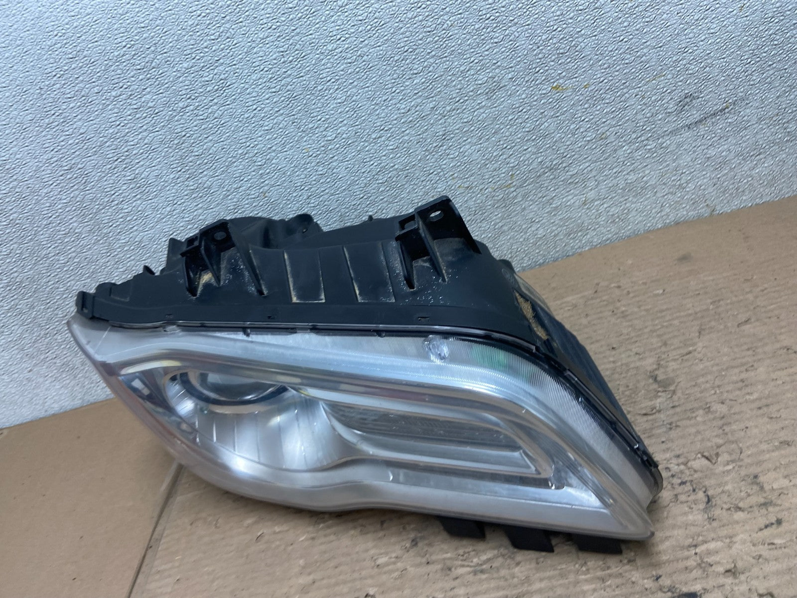 2011 to 2014 Chrysler 300 Right Passenger RH Halogen Headlight OEM AA9721 DW1
