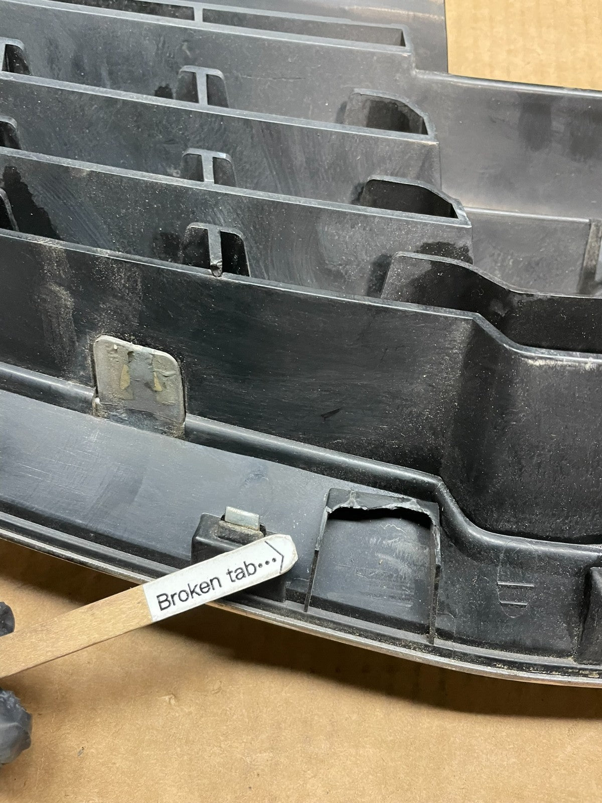 2007 to 2008 Nissan Maxima Front Upper Grill Grille Chrome OEM AA9054 DG9