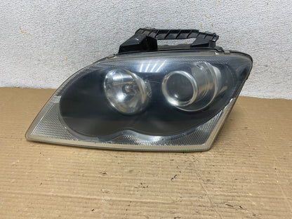 2004 to 2006 Chrysler Pacifica Headlight Left Driver LH Projector AH2544 DW0
