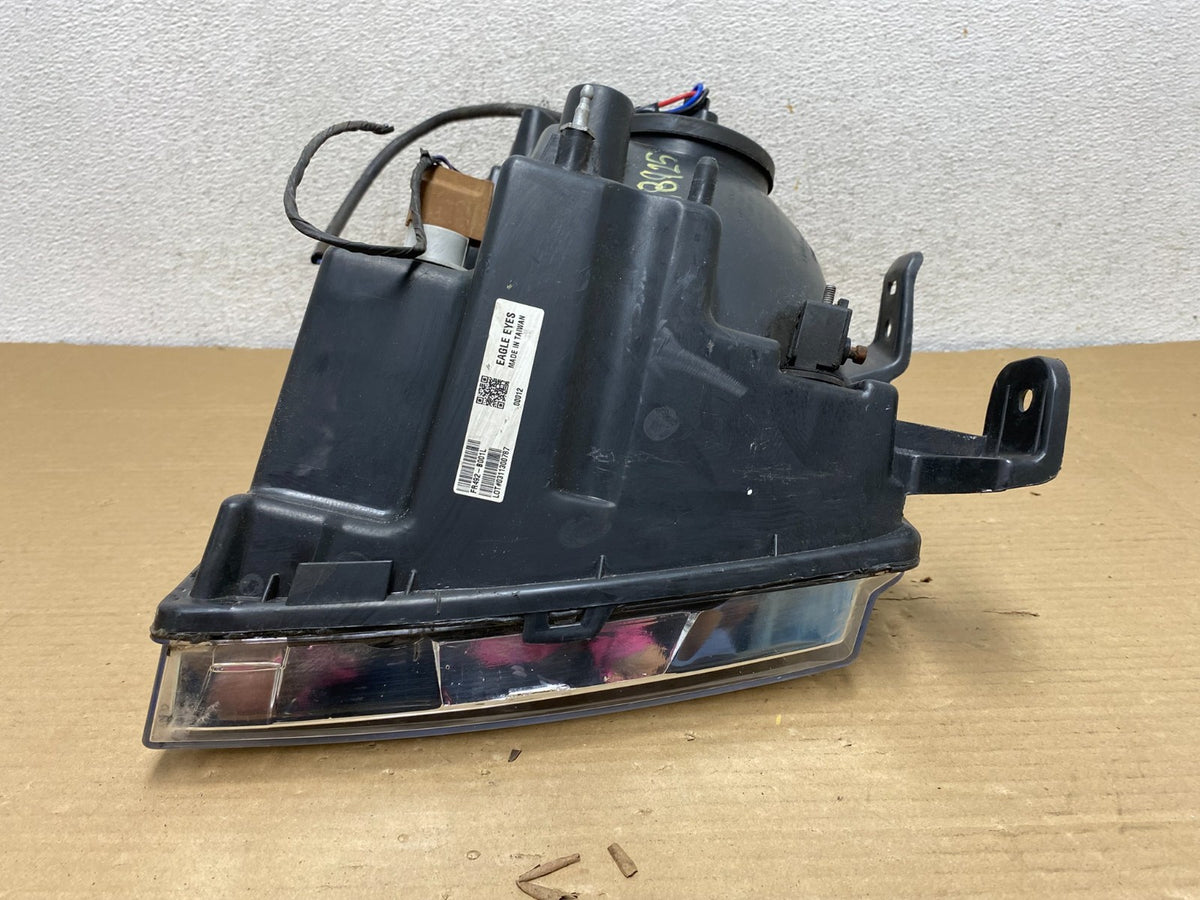 2007 - 2014 Ford Expedition Left Driver LH Side Headlight Halogen AG8925 DW5