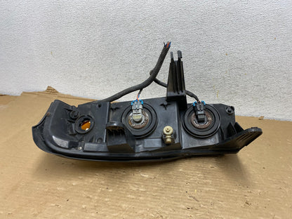 2006 to 2007 Saturn Vue Headlight Right Passenger Side Halogen AG9297 DW6
