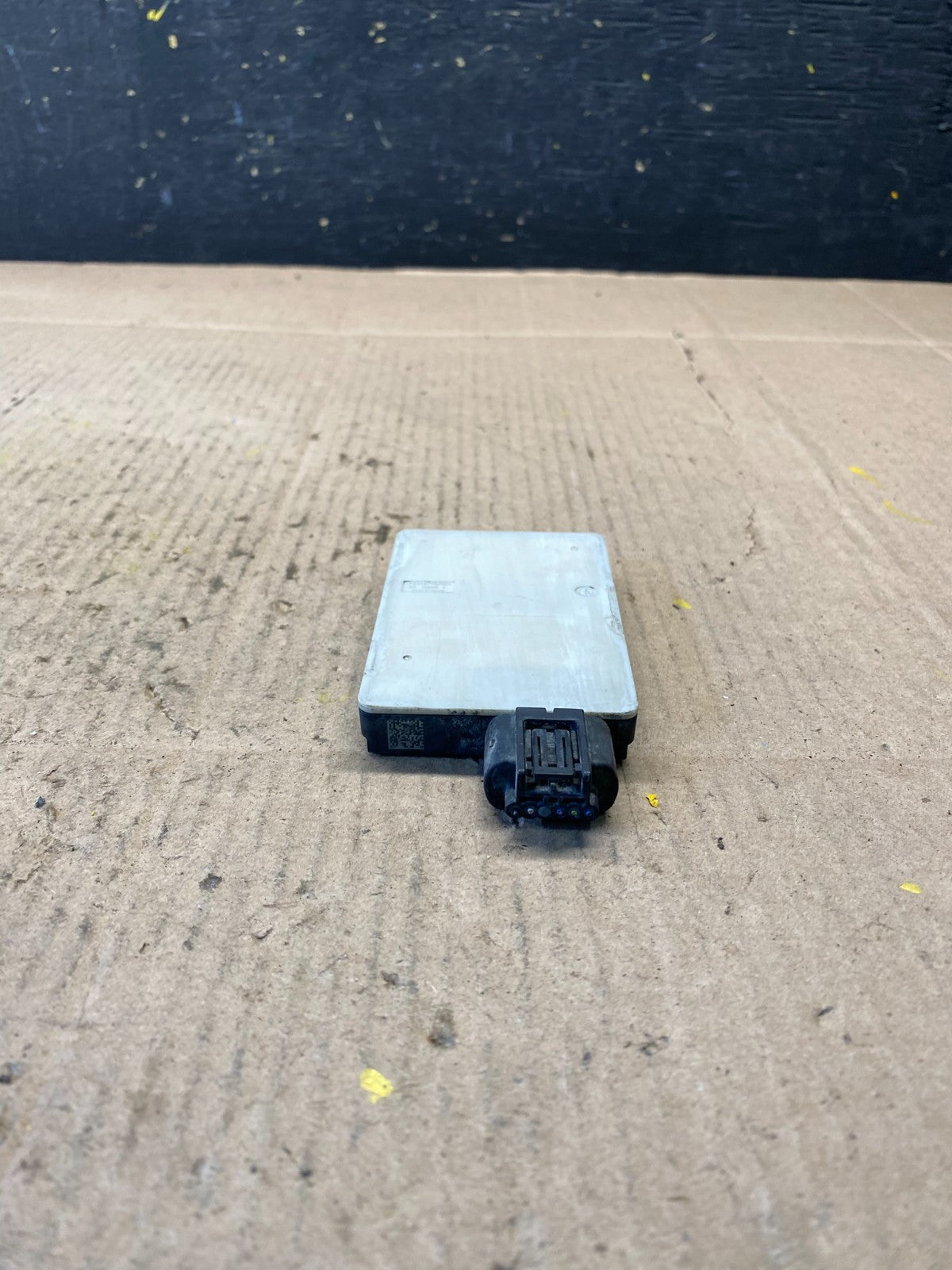 2017 to 2023 Alfa Romeo Giulia Blind Spot Sensor Module OEM R6082 DG1