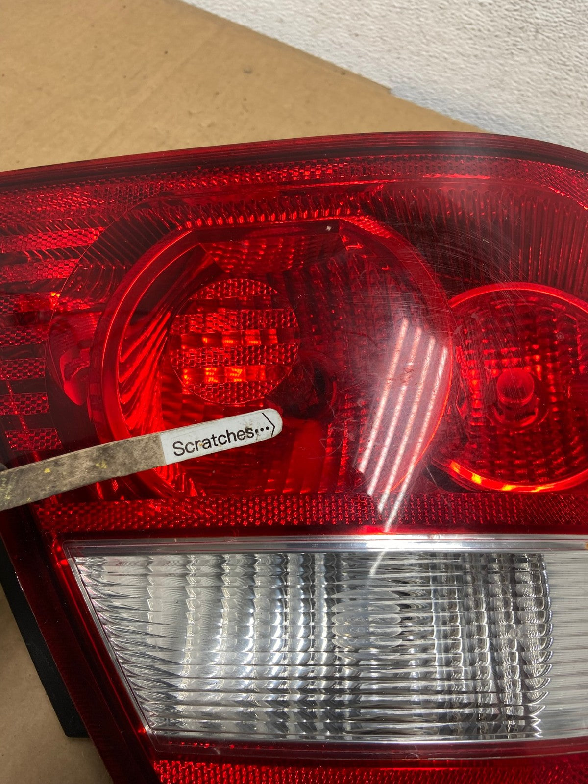 2005 2006 2007 Ford Five Hundred Left Driver Lh Side Tail Light AD0817 LK3