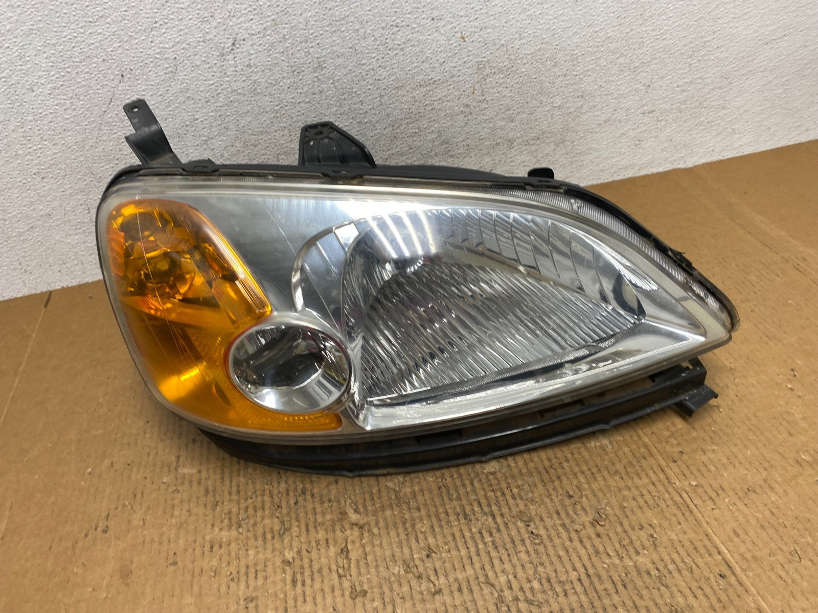 2001 - 2003 Honda Civic Coupe Headlight Halogen Right Passenger Rh AE2716 DW0