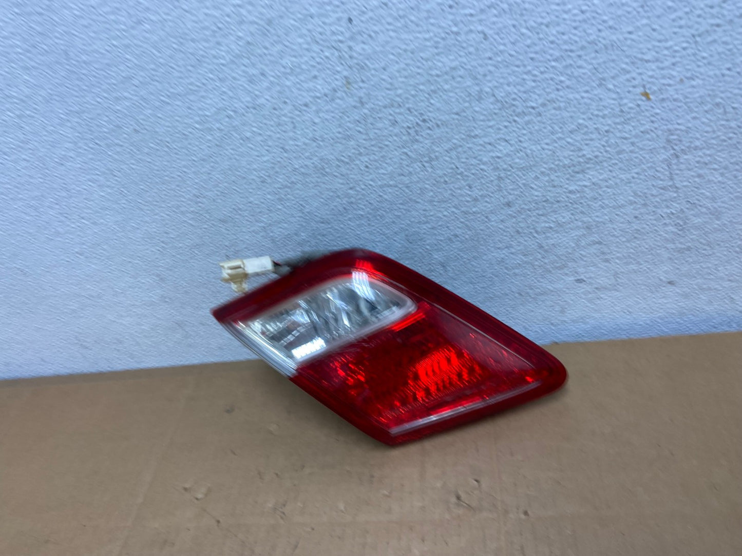 2007 2008 2009 Toyota Camry Left Driver Tail Light Trunk Lid Inner AD0847 LK1